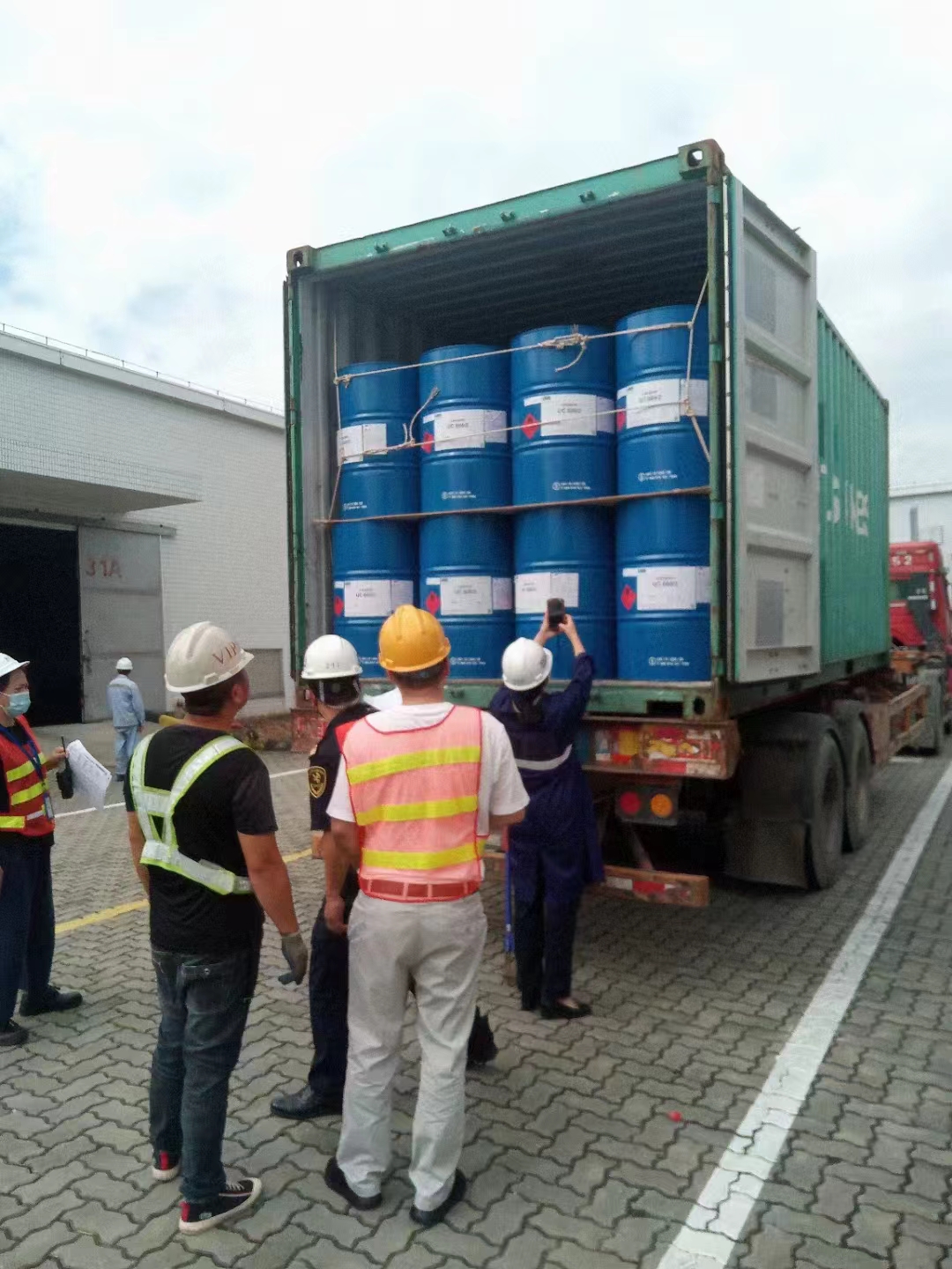 UN桶定制——3类危险品出口