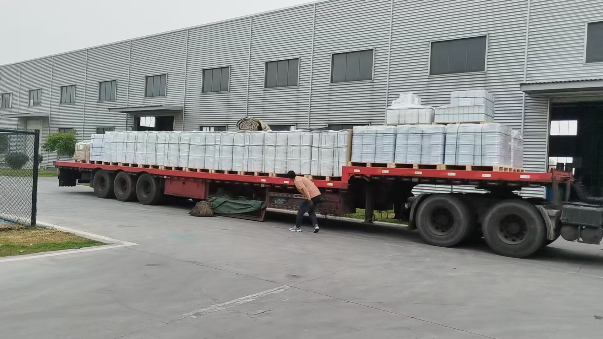 1746927653133148.jpg da37b6b2367ad3f31571fa28d5f8f97.jpg